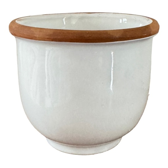 Terracotta Rim Stoneware Pot - Picture 4 of 12